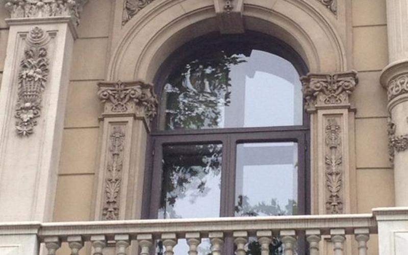 Phào chỉ cửa xi măng